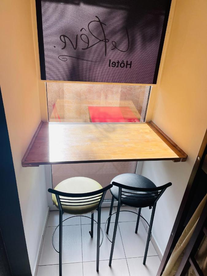 Le Reve City Hostel โอเดสซา ภายนอก รูปภาพ