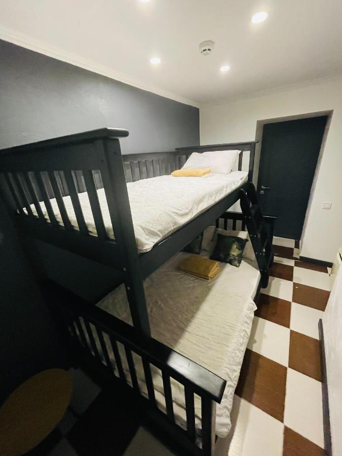 Le Reve City Hostel โอเดสซา ภายนอก รูปภาพ