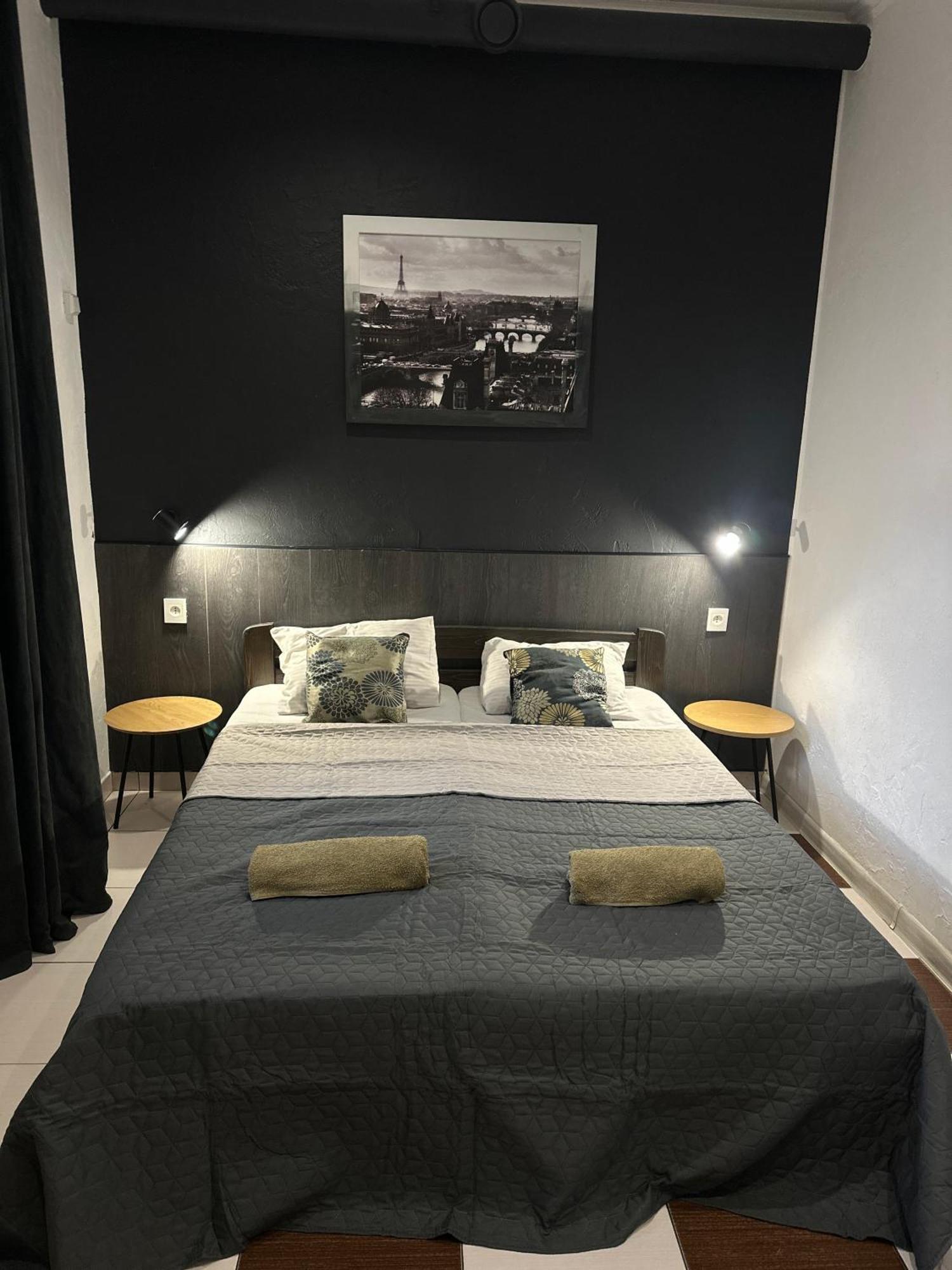 Le Reve City Hostel โอเดสซา ภายนอก รูปภาพ