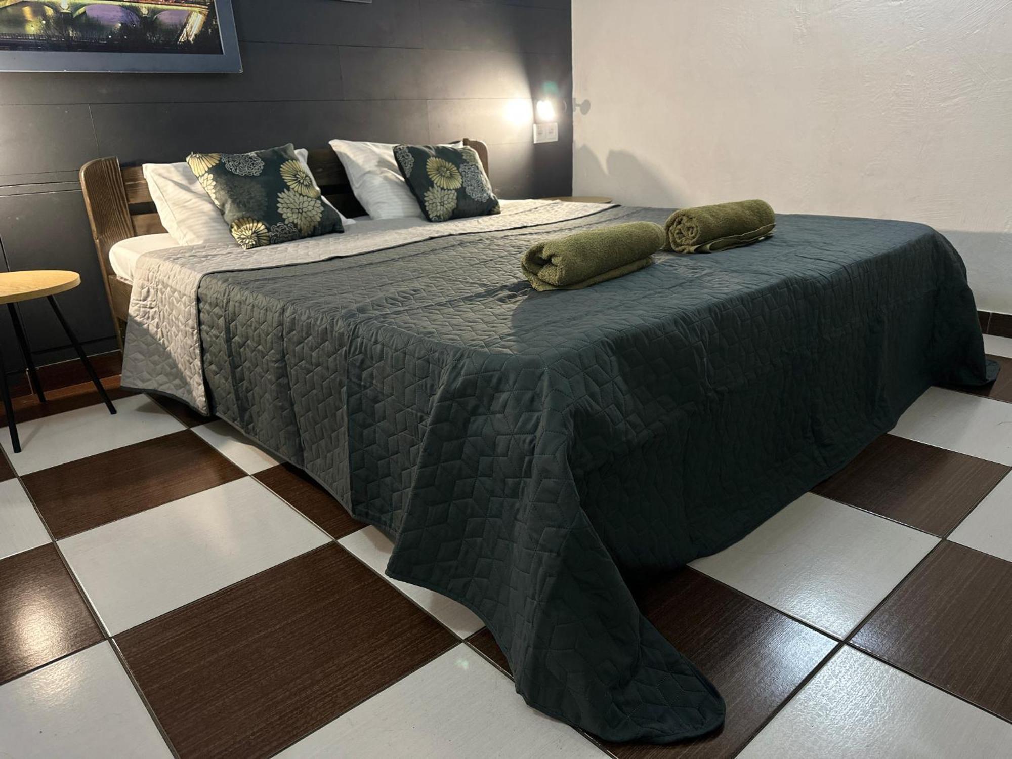 Le Reve City Hostel โอเดสซา ภายนอก รูปภาพ