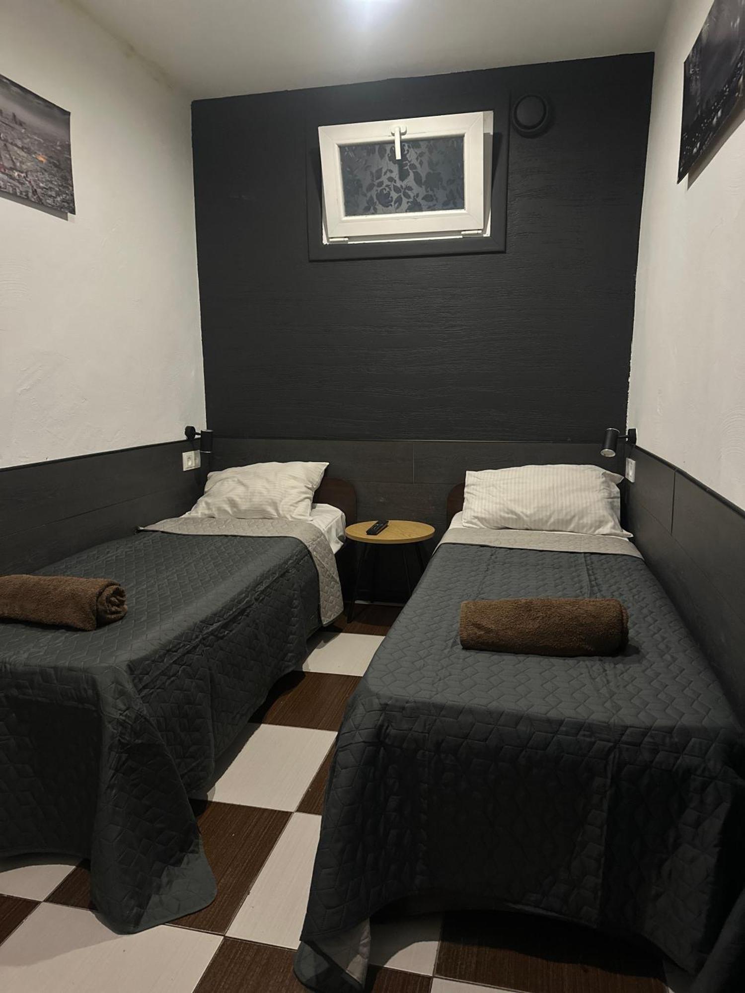 Le Reve City Hostel โอเดสซา ภายนอก รูปภาพ