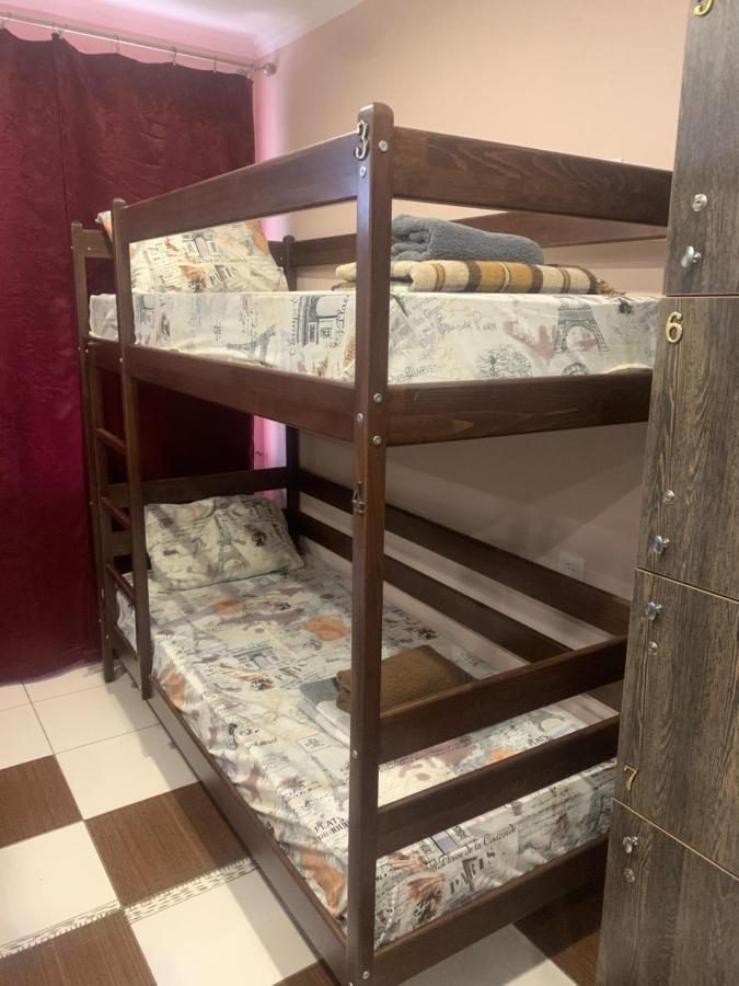 Le Reve City Hostel โอเดสซา ภายนอก รูปภาพ